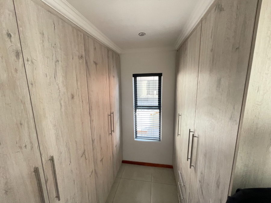 4 Bedroom Property for Sale in Wild Olive Estate Free State